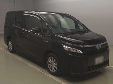 2019 Toyota Voxy ZWR80G[2]