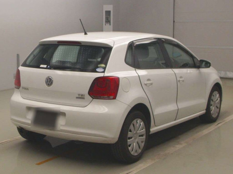 2012 Volkswagen Polo 6RCBZ[1]