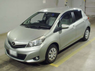 2011 Toyota Vitz