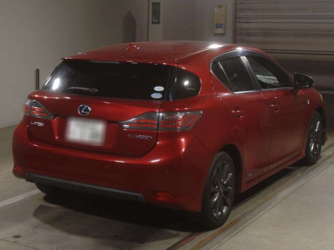 2011 Lexus CT ZWA10[1]