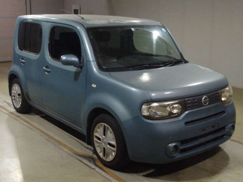 2010 Nissan Cube Z12[2]