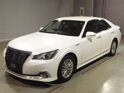 2015 Toyota Crown Hybrid AWS210[0]