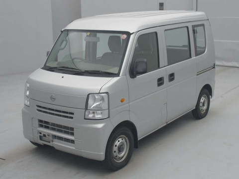 2015 Nissan NV100 Clipper DR64V[0]