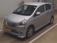 2012 Daihatsu Mira es