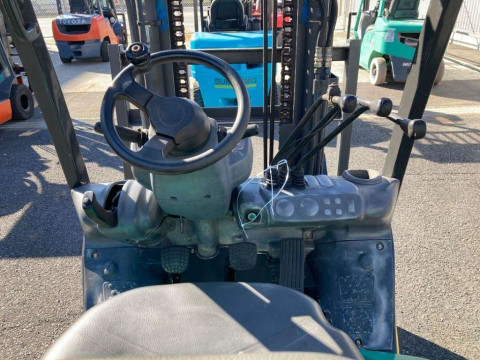 2003 Others Forklift FD30NT-15[2]