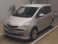 2005 Toyota Ractis