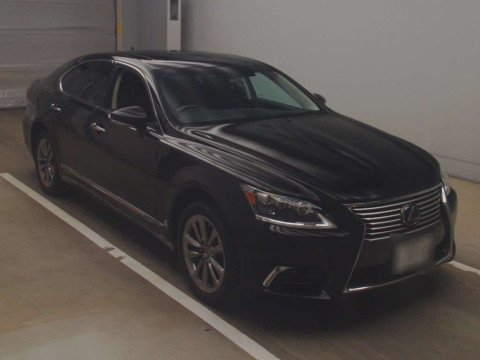 2012 Lexus LS UVF45[2]