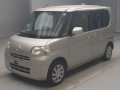 2012 Daihatsu Tanto