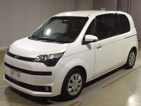 2014 Toyota Spade NCP141[0]