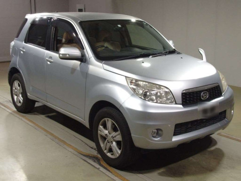 2010 Daihatsu BEGO J210G[2]