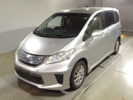 2012 Honda Freed hybrid