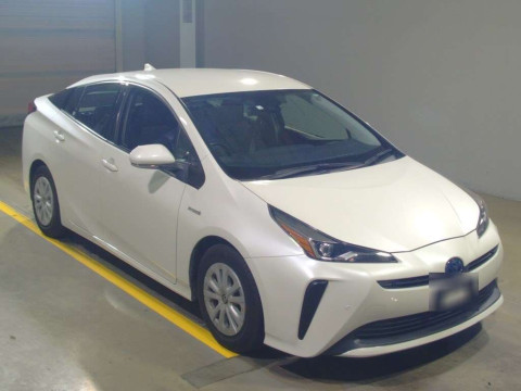 2019 Toyota Prius ZVW51[2]