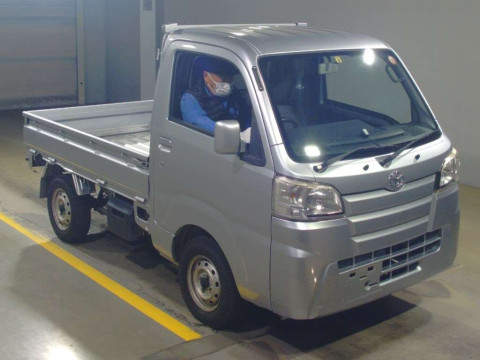 2017 Toyota Pixis Truck S510U[2]