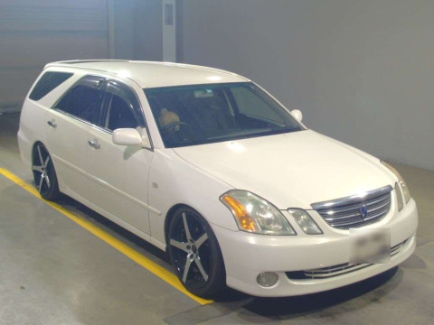 2002 Toyota Mark II Blit GX110W[2]