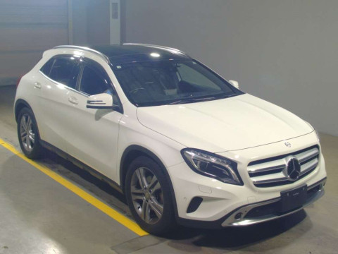 2014 Mercedes Benz GLA-Class 156946[2]