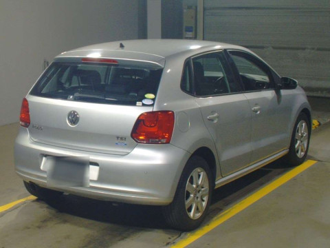 2012 Volkswagen Polo 6RCBZ[1]