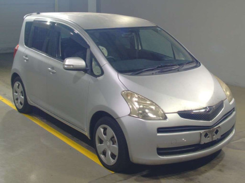 2005 Toyota Ractis NCP100[2]