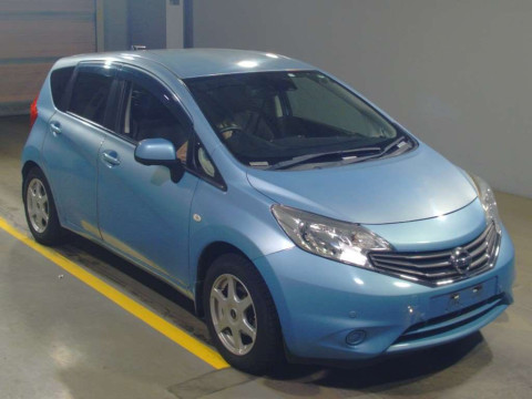 2014 Nissan Note E12[2]