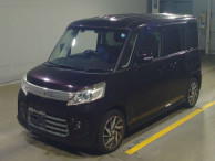 2013 Suzuki Spacia Custom