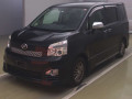 2013 Toyota Voxy