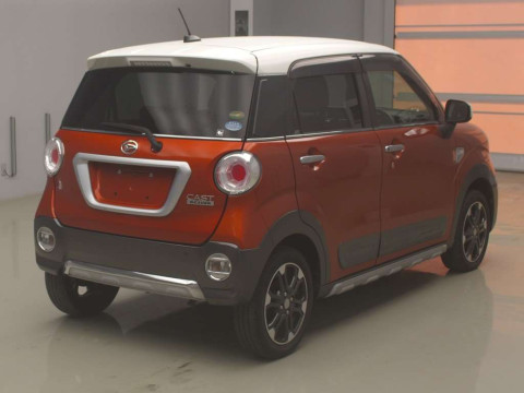 2015 Daihatsu Cast LA250S[1]