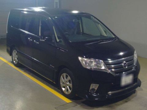 2013 Nissan Serena HFC26[2]