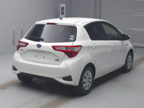 2019 Toyota Vitz NHP130[1]