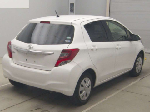 2015 Toyota Vitz KSP130[1]