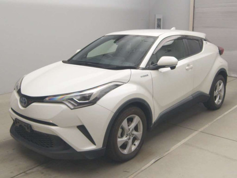 2018 Toyota C-HR ZYX10[0]