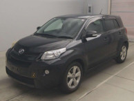 2010 Toyota IST