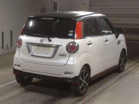 2015 Daihatsu Cast LA250S[1]