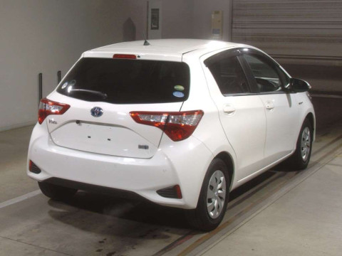 2019 Toyota Vitz NHP130[1]