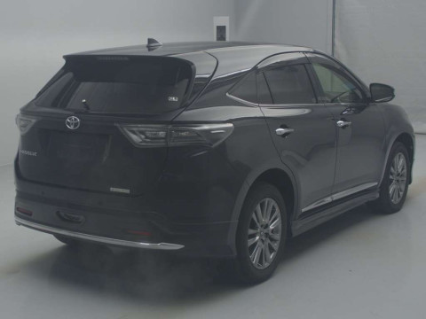 2015 Toyota Harrier ZSU65W[1]