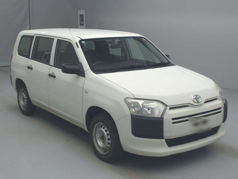 2015 Toyota Succeed NCP165V[2]