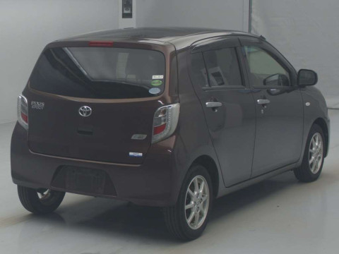 2013 Toyota Pixis Epoch LA300A[1]