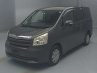 2008 Toyota Noah