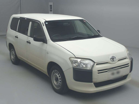 2015 Toyota Succeed NCP160V[2]