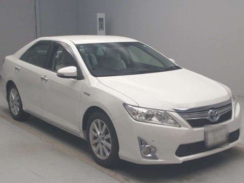 2013 Toyota Camry AVV50[2]