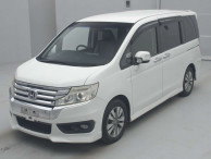 2013 Honda Step WGN Spada