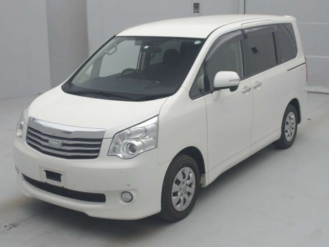 2012 Toyota Noah ZRR70G[0]