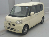 2009 Daihatsu Tanto