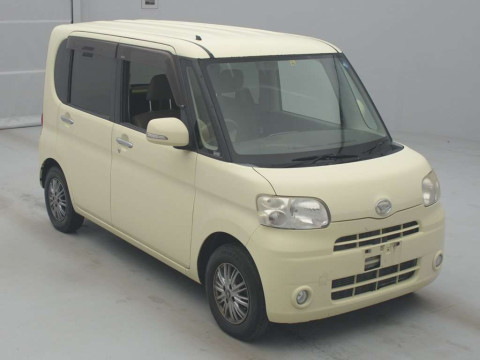 2009 Daihatsu Tanto L385S[2]