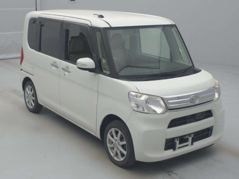 2014 Daihatsu Tanto LA600S[2]