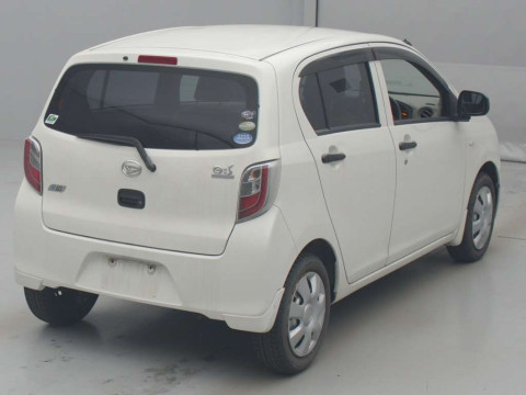 2011 Daihatsu Mira es LA300S[1]