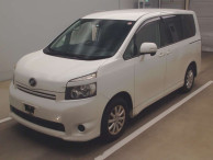 2009 Toyota Voxy