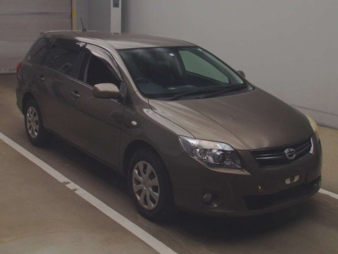 2010 Toyota Corolla Fielder NZE144G[2]