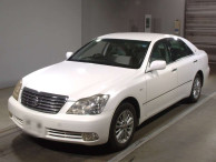 2005 Toyota Crown