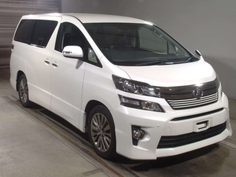 2013 Toyota Vellfire ANH20W[2]