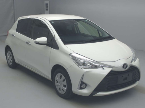 2020 Toyota Vitz KSP130[2]