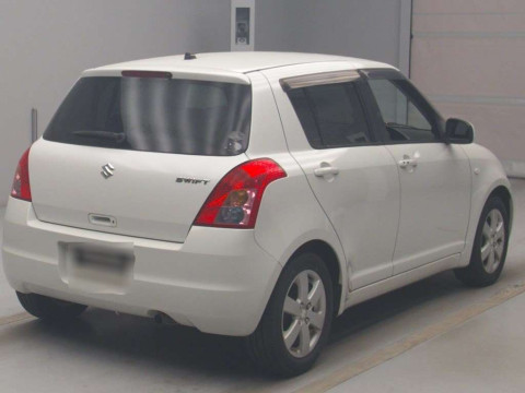 2010 Suzuki Swift ZC71S[1]